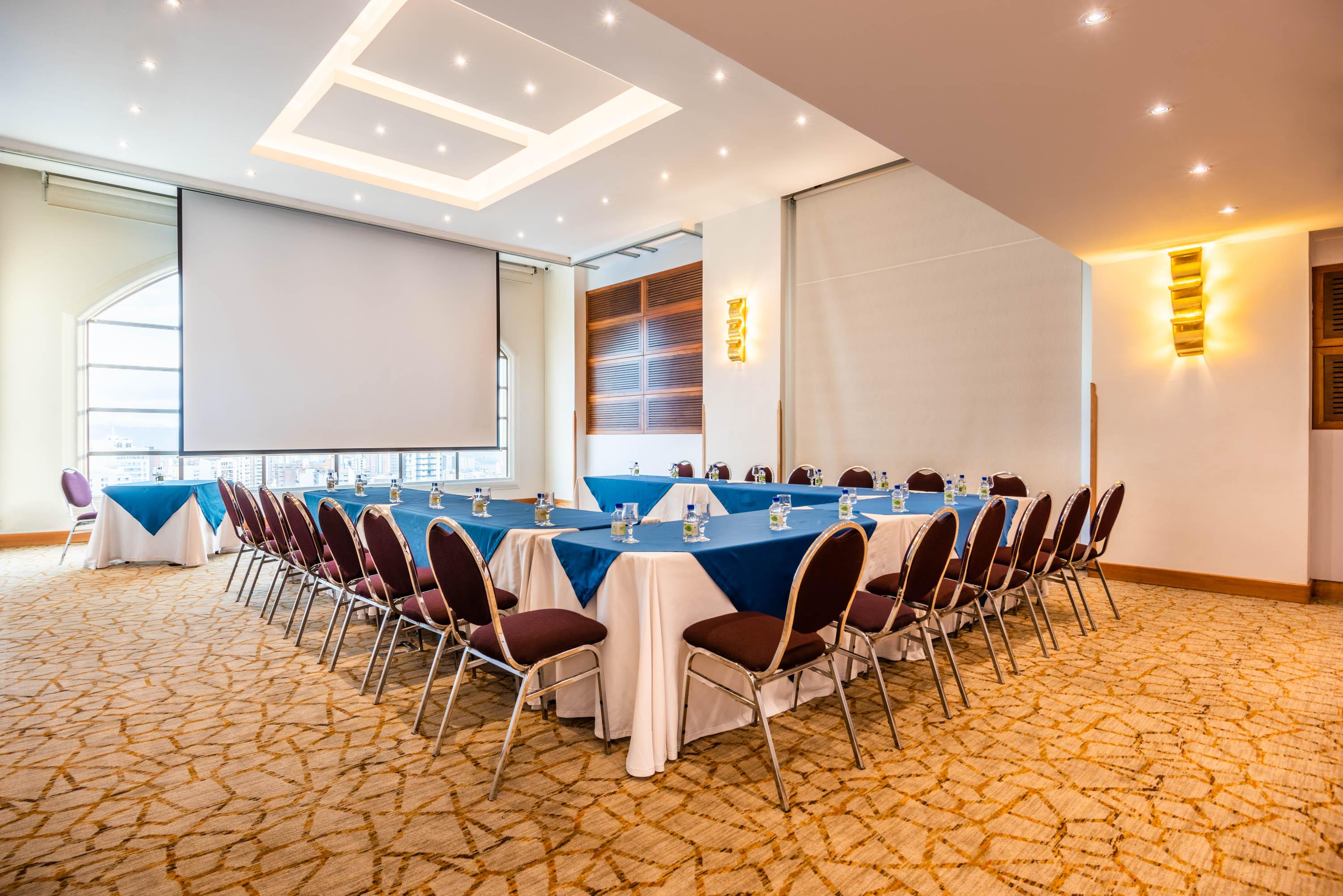 Hotel Dann Carlton Bucaramanga Eksteriør billede Meeting room