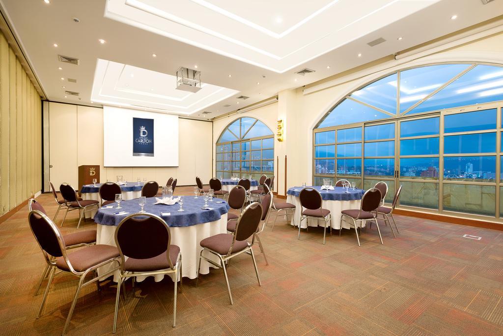 Hotel Dann Carlton Bucaramanga Eksteriør billede Meeting room